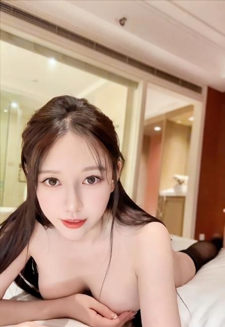 上城御姐诱惑小依琳