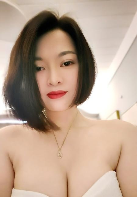 滨江巨乳少妇夏沫