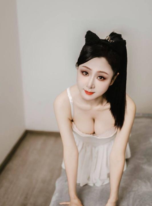 后入肥臀少妇梅梅