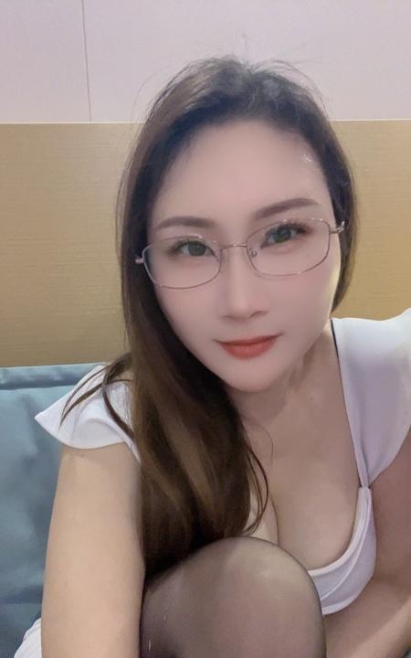 性感波霸少妇