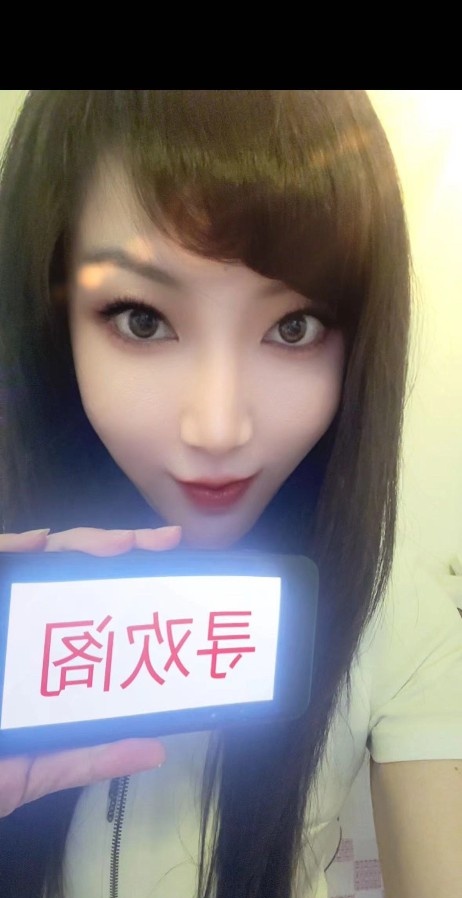 兼职美甲师沐沐