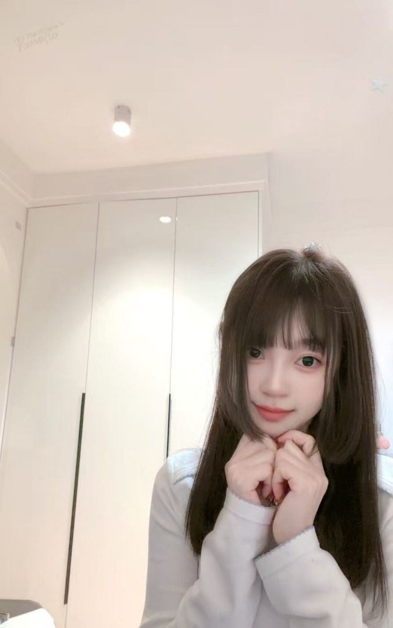 舌吻普陀嫩妹甜甜