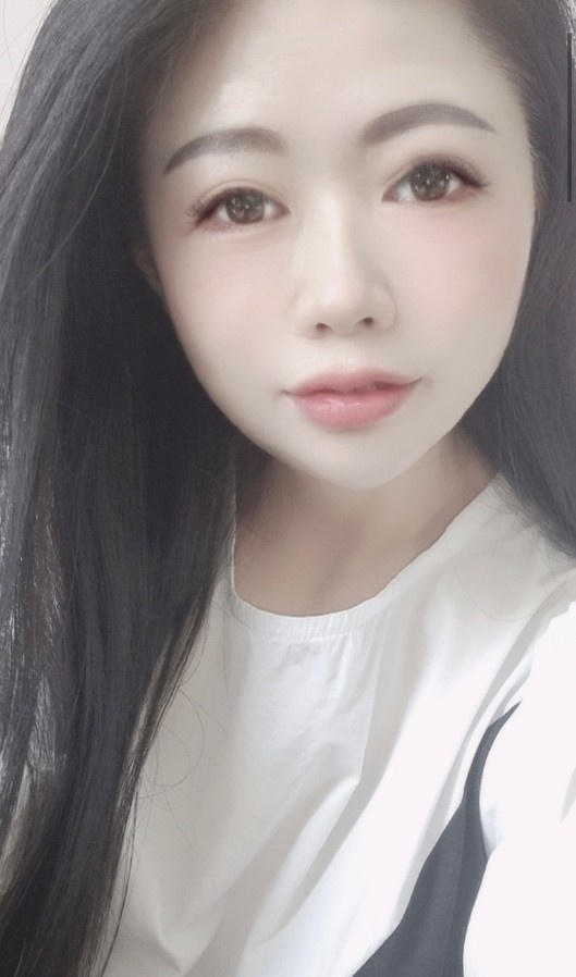 气质型美女少妇