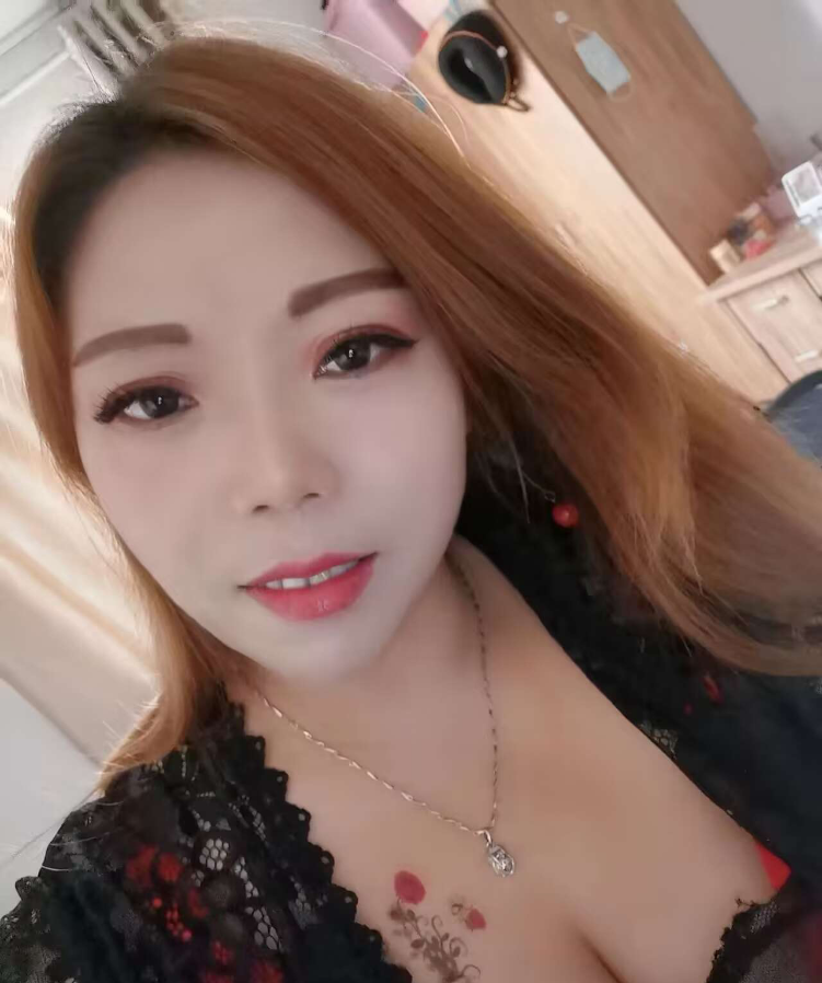中坦肥臀熟女