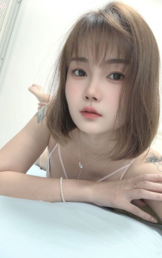 金水区颜值女友静香