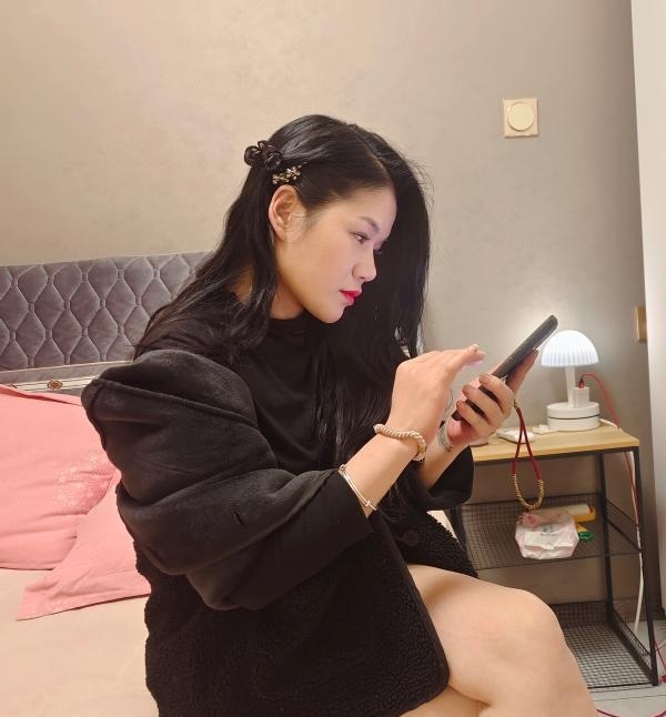 再约留有念想的御姐