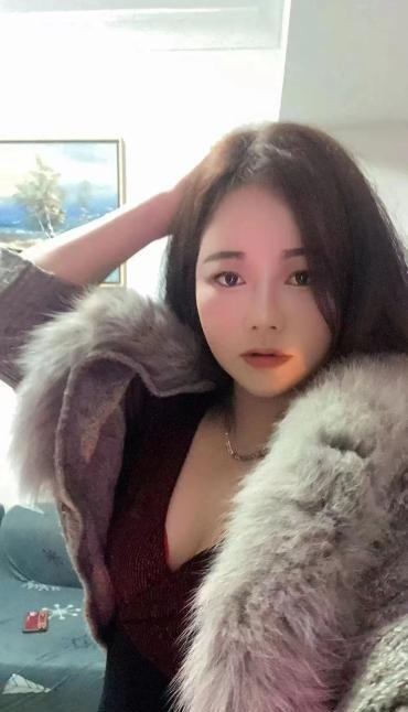 海珠骚妇璐璐