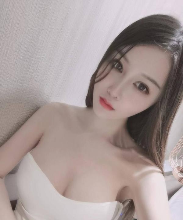 清纯可爱女友感妹子