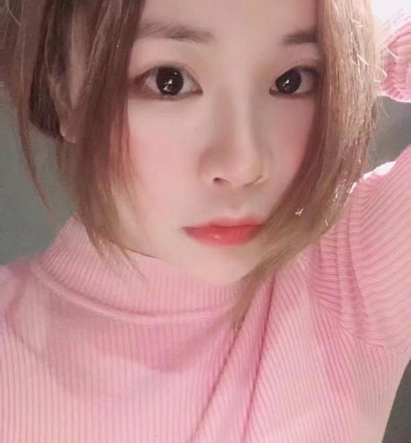 后湖大白奶骚货