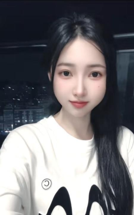 天河长腿美女姐姐