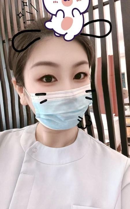 清纯小姐姐妮妮