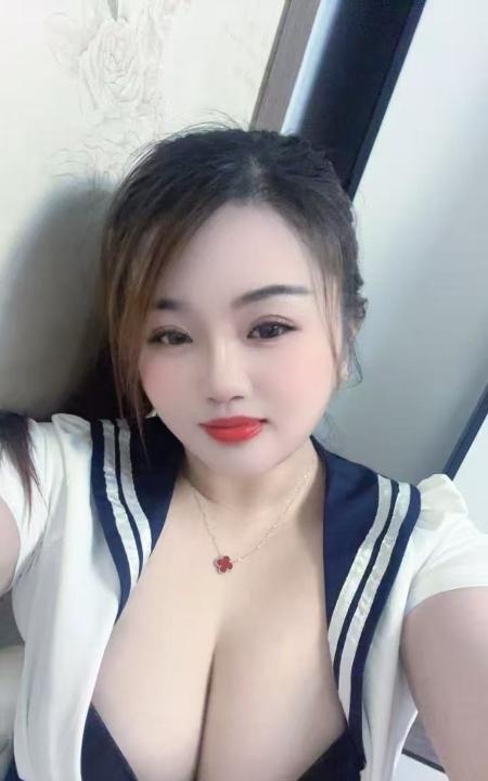 大胸可人妹妹
