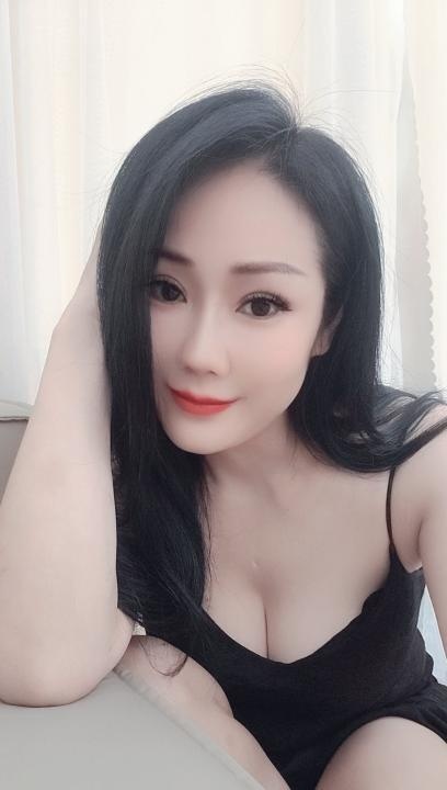 南湖醉奶少妇