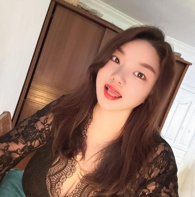长宁F杯大胸老师