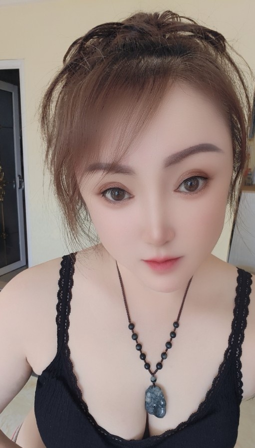 津南喷水天花板弘姐