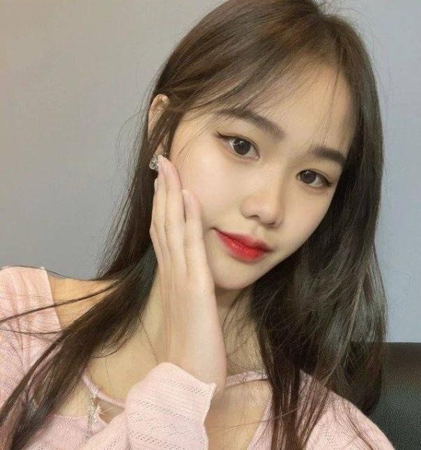 会害羞的雪儿