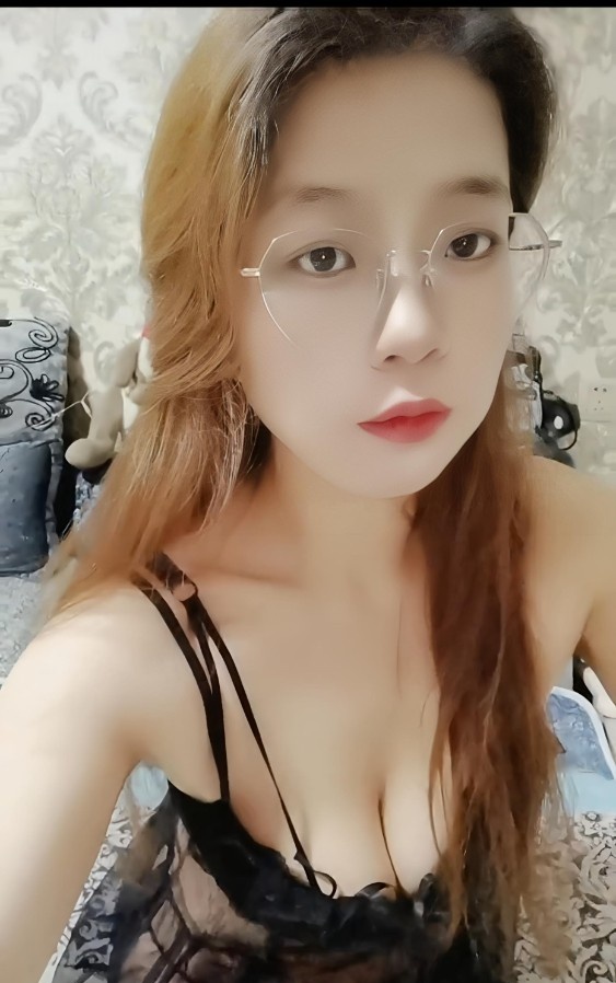 大奶鱼儿