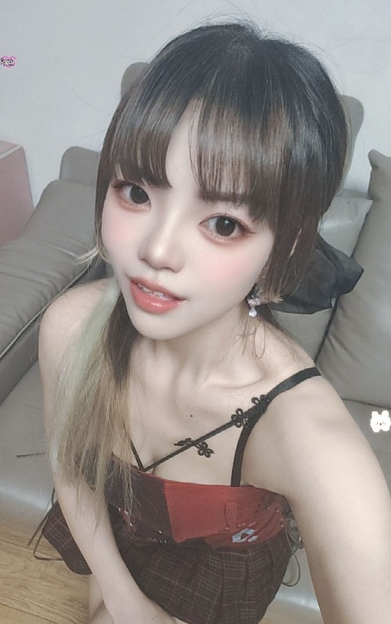 云云丝足抓龙筋