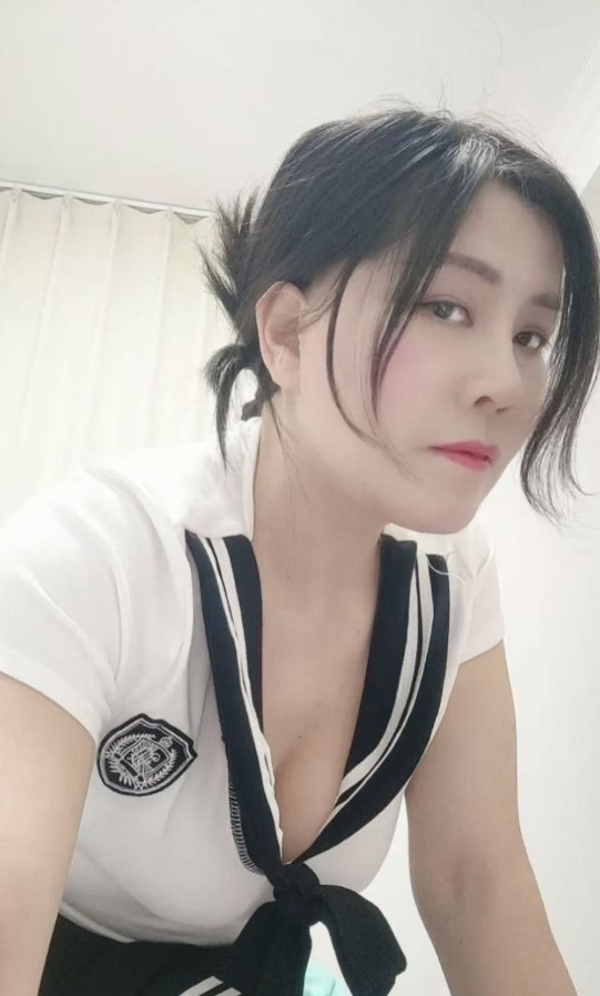 二七大奶熟女