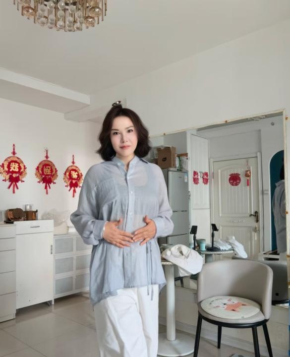 皇姑大奶肥臀少妇