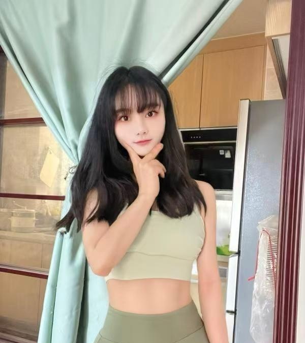 静安年轻颜值骚女