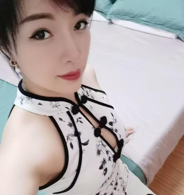 瑶族熟女少妇暖洋洋