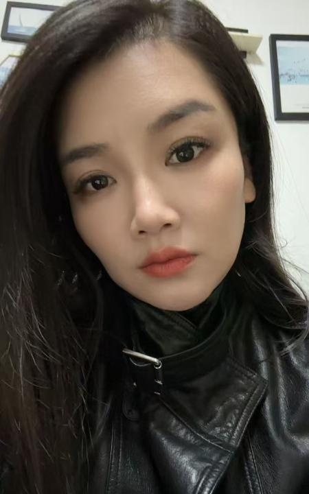 大奶兼职骚货