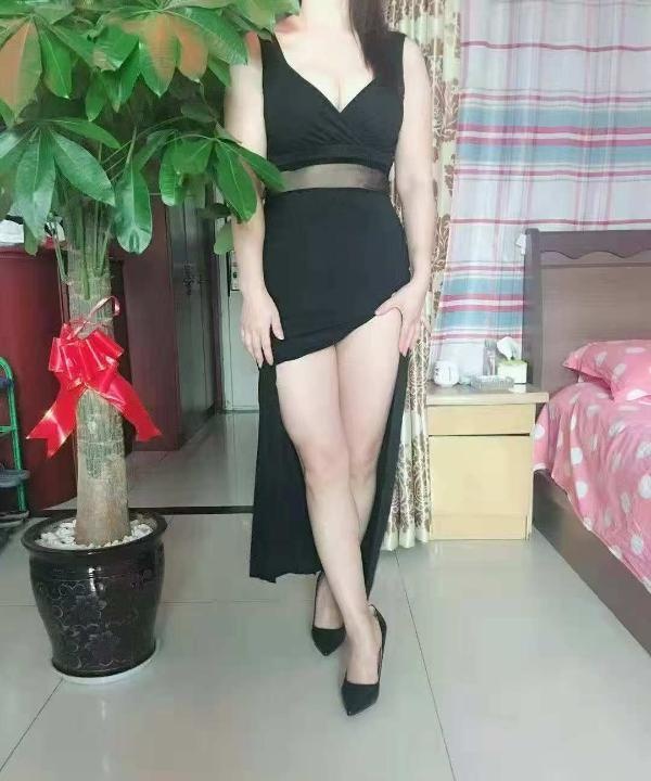 骚熟女妈妈