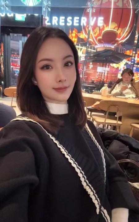 风骚朱莉老师