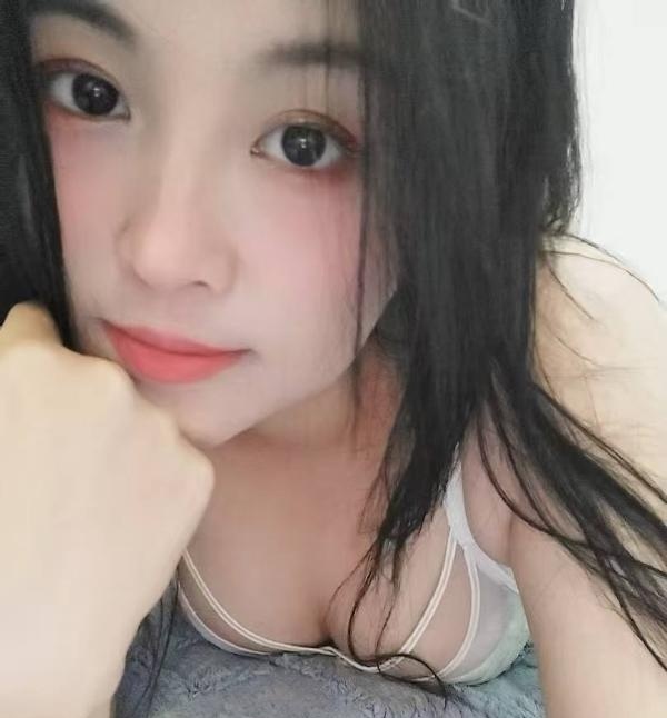 朝阳颜值大胸妹子