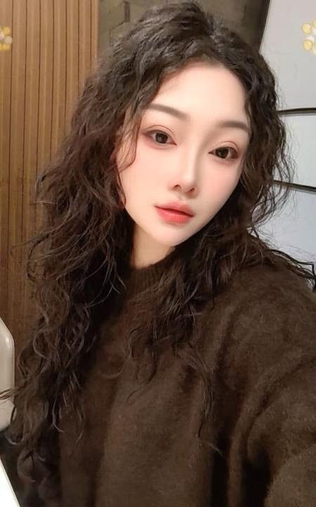上城美臀佳佳