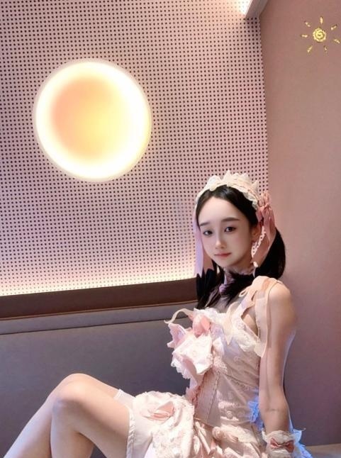 后入双马尾小妖精