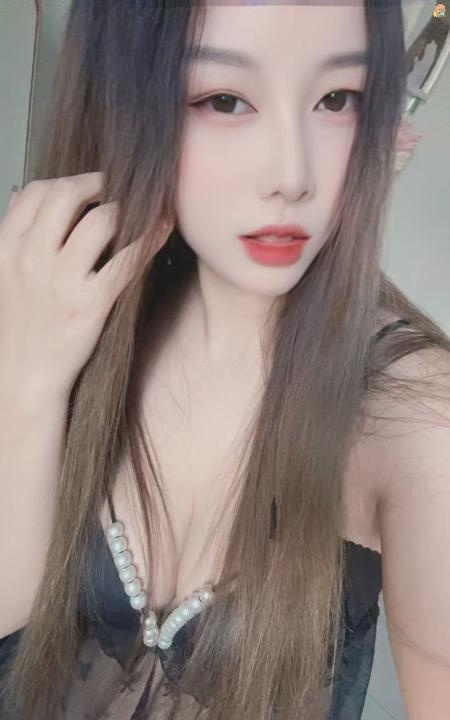 瑶海迷人少妇美佳