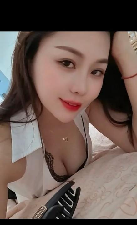 服务系性感气质骚妇