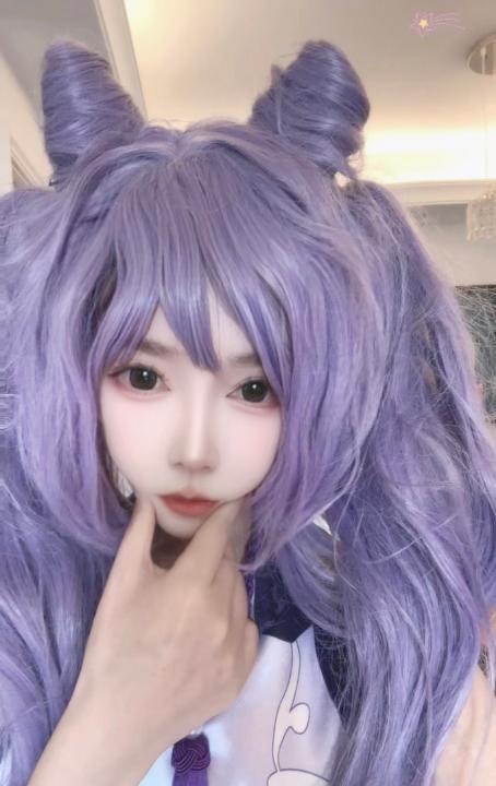 二次元小姐姐