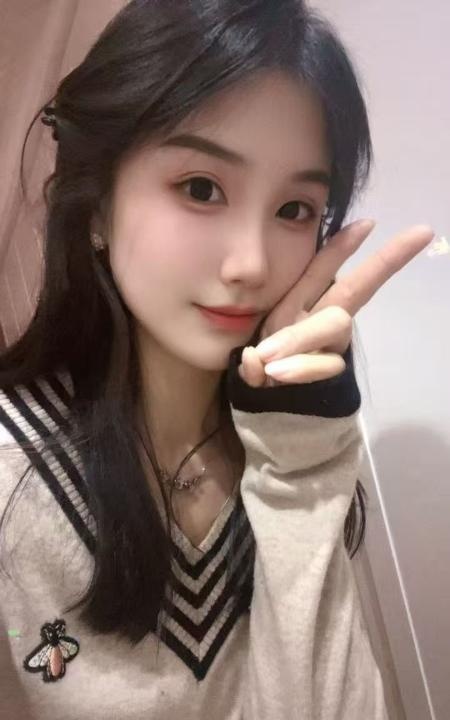 可爱甜妹