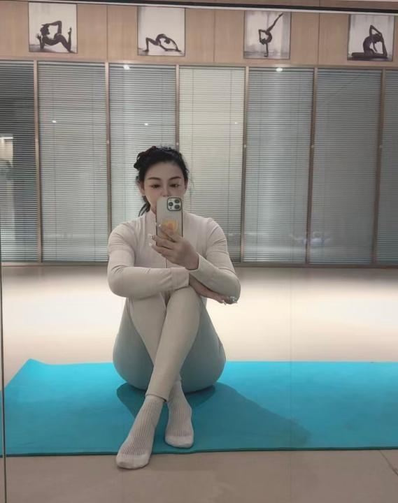 兼职健身御姐