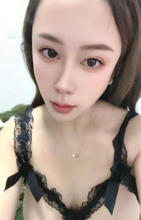 上城E奶巨乳彤彤