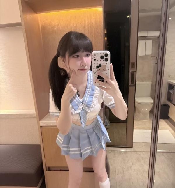 回归双马尾小萝莉
