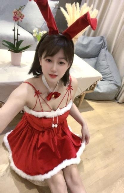 武侯角色扮演小羽