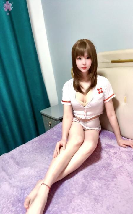 吴中制服美腿骚妹