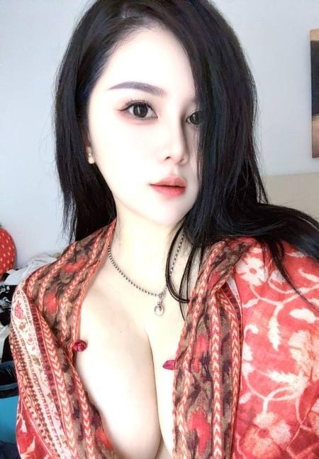 亚运村大奶萌萌