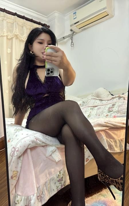 肉感大奶子coco