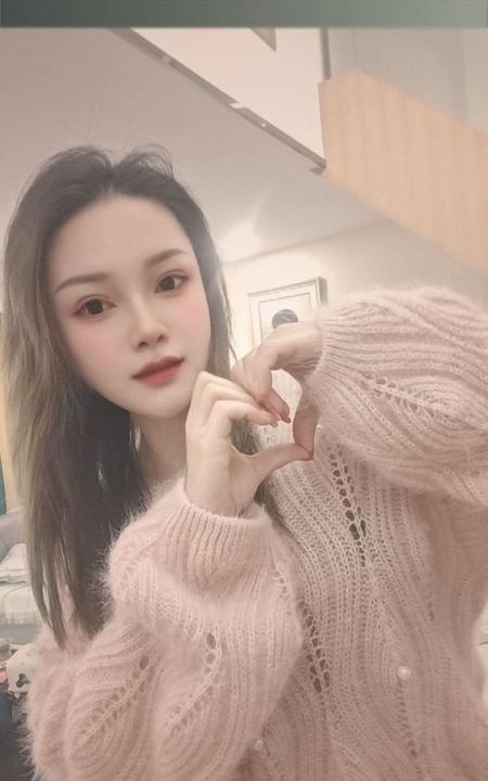 热情服务型姐姐小小