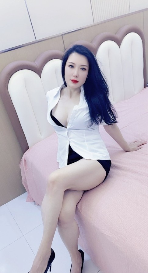浦东性感大奶少妇晨曦