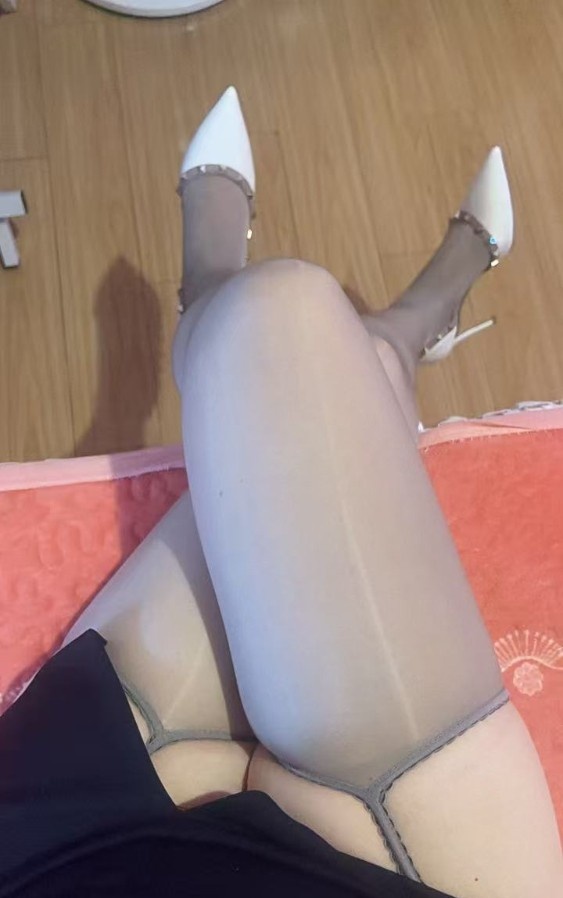 南京兼职大长腿大胸骚货