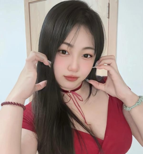 微胖巨乳彤彤