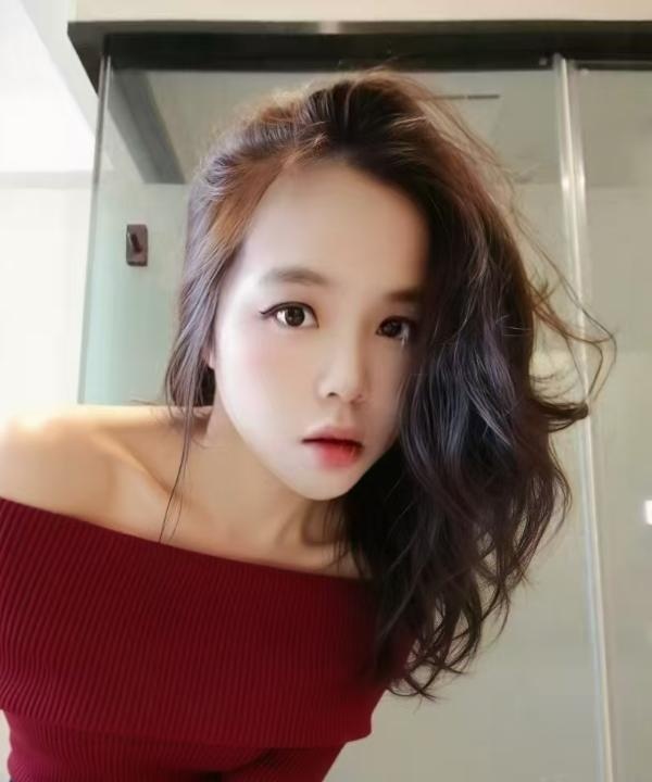服务系御姐七喜