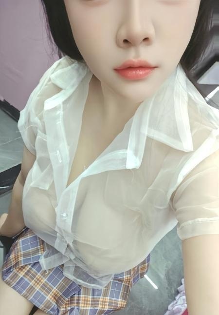 南开G奶巨乳萱儿