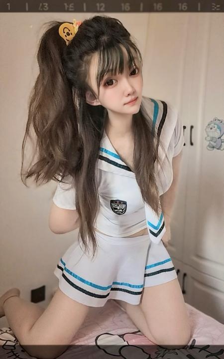 大奶娃娃脸少妇